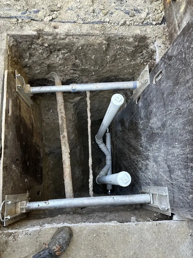 Experienced plumber completing Gas Line Repair work in Clifton